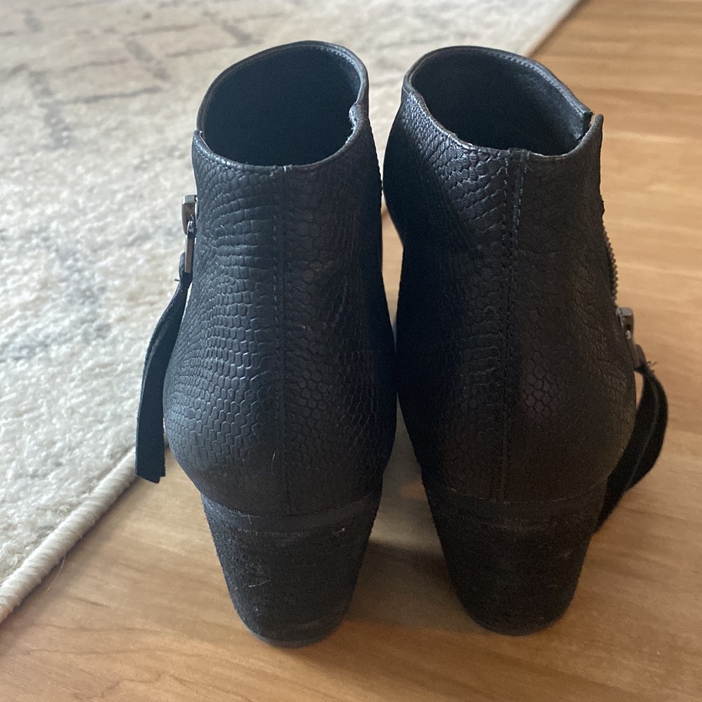 Sam Edelman Macon Booties - Picture 3 of 4